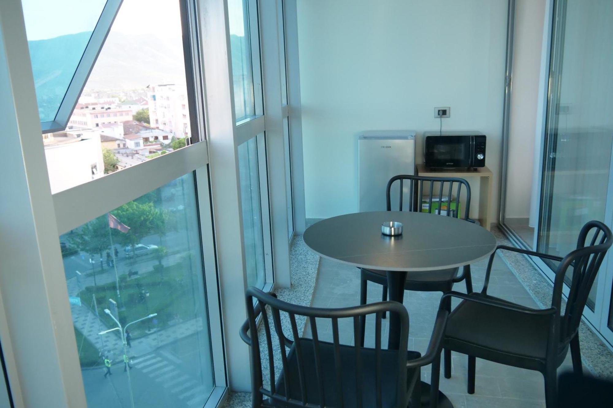 Stay-Five Rooms & Apartments ชโคเดอร์ ภายนอก รูปภาพ