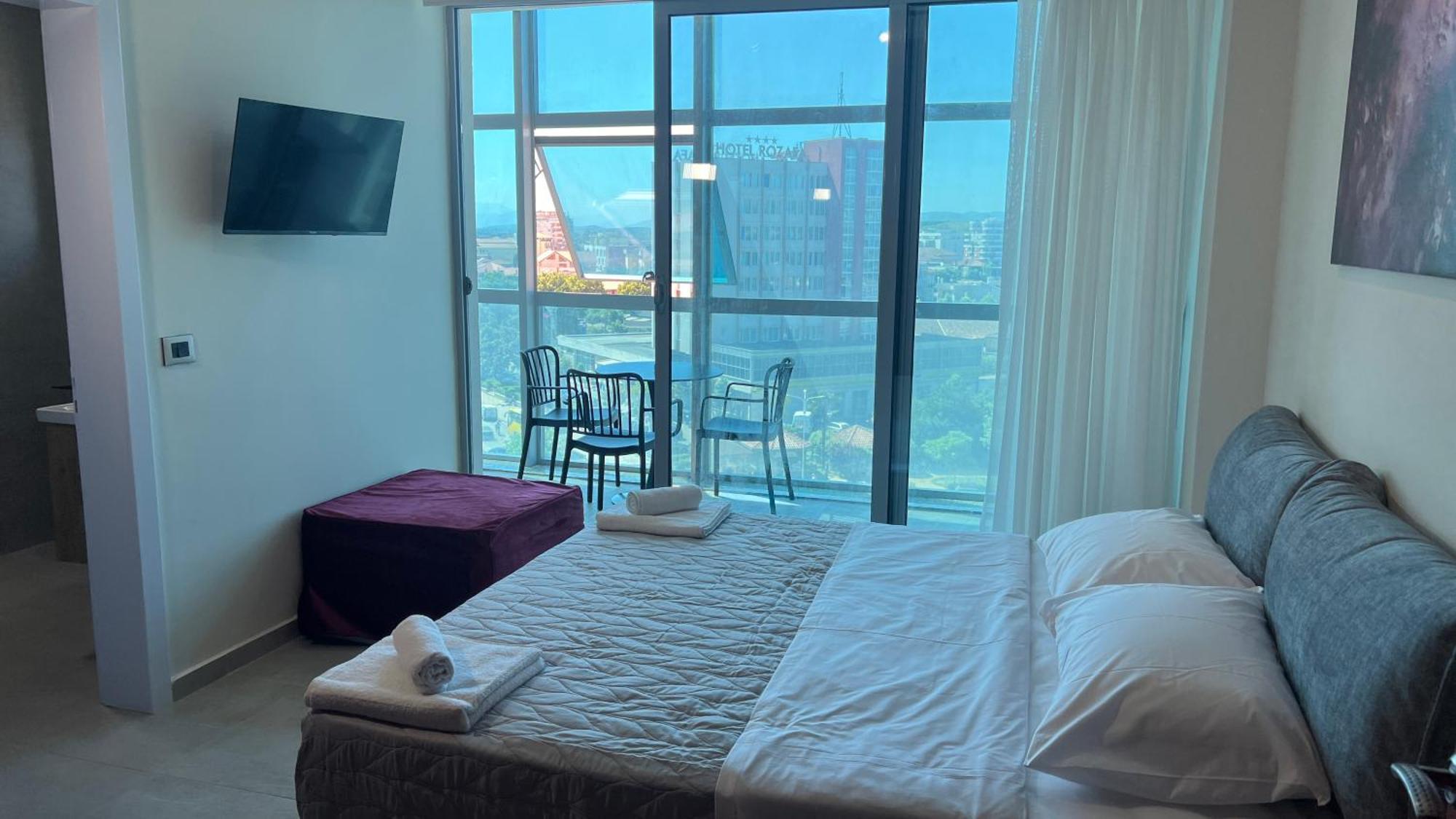 Stay-Five Rooms & Apartments ชโคเดอร์ ภายนอก รูปภาพ
