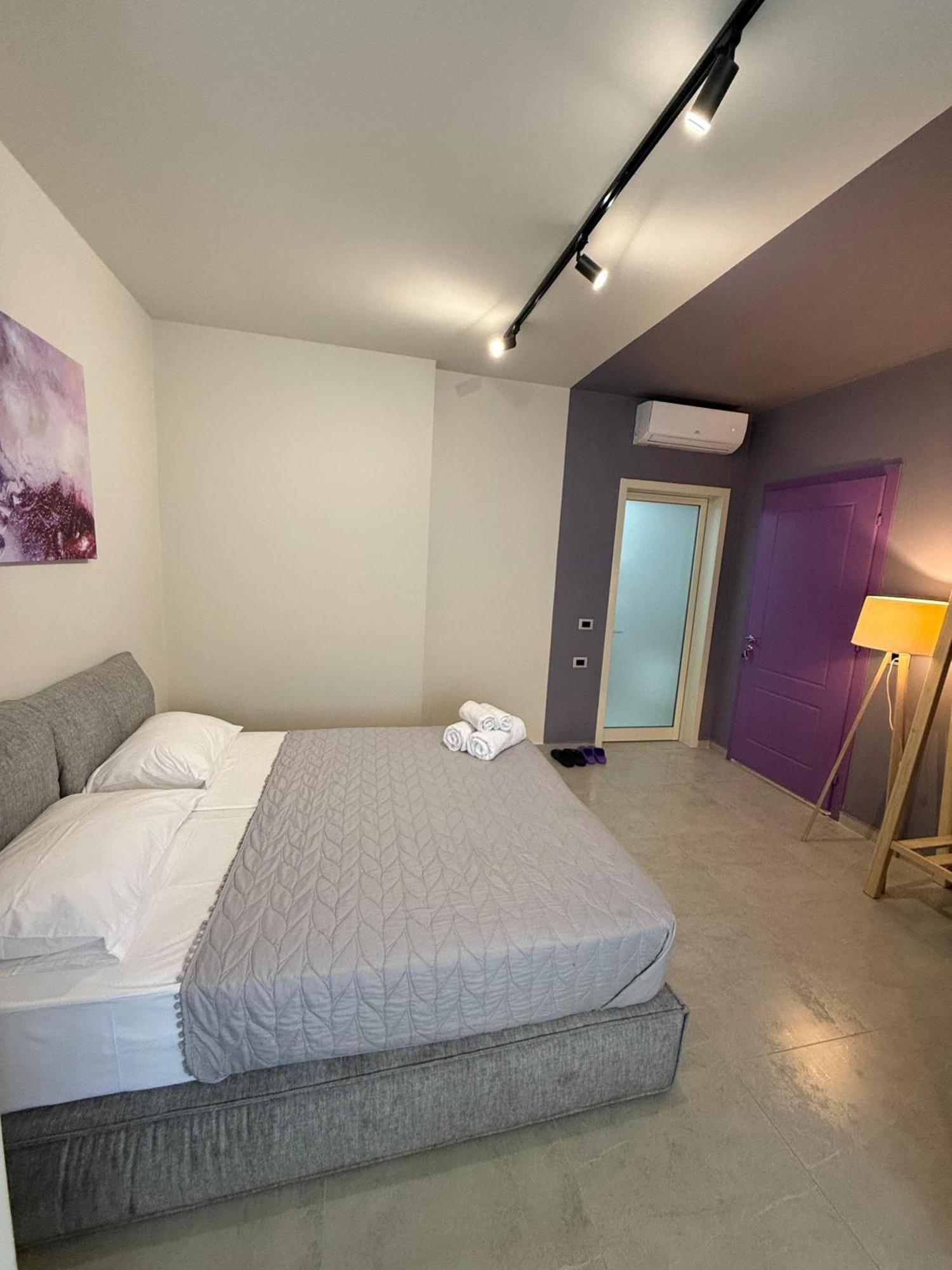 Stay-Five Rooms & Apartments ชโคเดอร์ ภายนอก รูปภาพ
